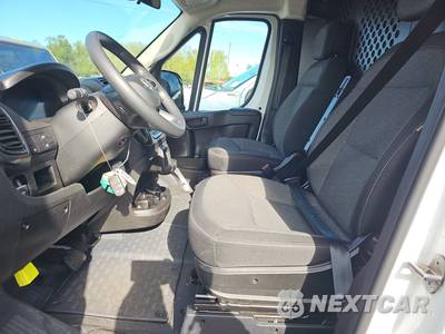 2025 Ram ProMaster 2500 Cargo Van Tradesman w/Passenger Seat Low Roof 136.0" WB - zdjęcie 7 z 32 - miniatura