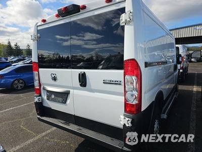 2025 Ram ProMaster 2500 Cargo Van Tradesman w/Passenger Seat Low Roof 136.0" WB - zdjęcie 4 z 32 - miniatura