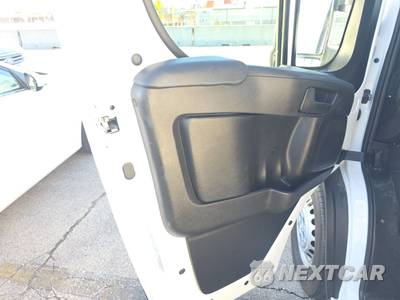 2025 Ram ProMaster 2500 Cargo Van Tradesman w/Passenger Seat Low Roof 136.0" WB - zdjęcie 9 z 19 - miniatura