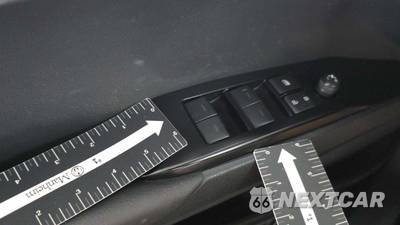 2025 Toyota Camry SE - zdjęcie 9 z 16 - miniatura