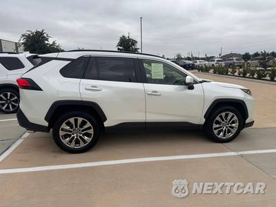 2019 Toyota RAV4 Limited - zdjęcie 4 z 18 - miniatura