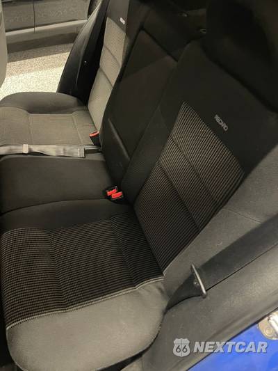 2000 Volkswagen Golf GTI - zdjęcie 34 z 58 - miniatura