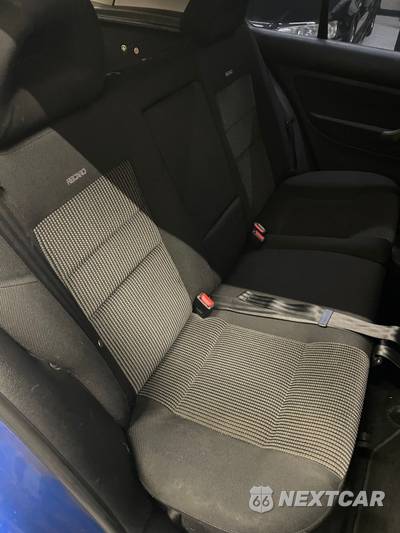 2000 Volkswagen Golf GTI - zdjęcie 39 z 58 - miniatura