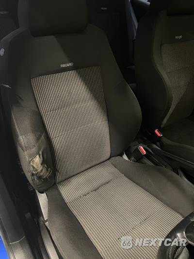 2000 Volkswagen Golf GTI - zdjęcie 43 z 58 - miniatura