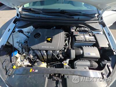 2017 Hyundai Elantra SE Sedan - zdjęcie 15 z 21 - miniatura