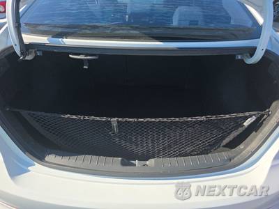 2017 Hyundai Elantra SE Sedan - zdjęcie 16 z 21 - miniatura