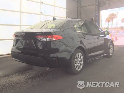2022 Toyota Corolla LE Sedan - zdjęcie 4 z 27 - miniatura