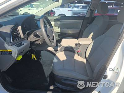 2017 Hyundai Elantra SE Sedan - zdjęcie 7 z 21 - miniatura