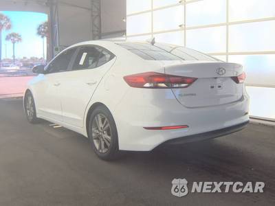 2017 Hyundai Elantra SE Sedan - zdjęcie 6 z 21 - miniatura