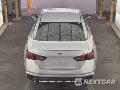 2019 Nissan Altima SR - zdjęcie 5 z 18 - miniatura
