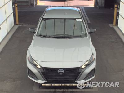 2026 Nissan Altima SV - zdjęcie 2 z 18 - miniatura