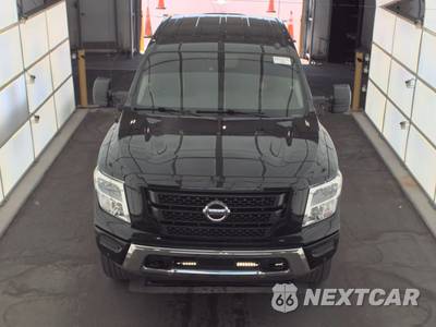 2021 Nissan TITAN SV Crew Cab Short Bed - zdjęcie 2 z 32 - miniatura