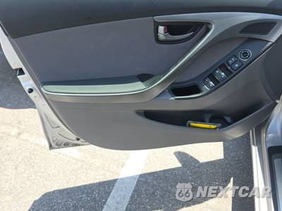2016 Hyundai Elantra Sport Sedan - zdjęcie 9 z 36 - miniatura