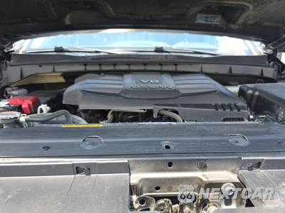 2021 Nissan TITAN SV Crew Cab Short Bed - zdjęcie 15 z 32 - miniatura
