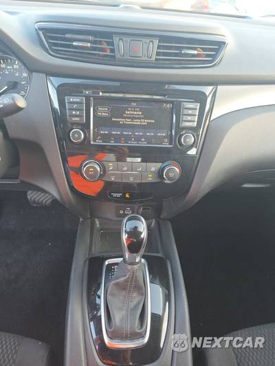 2020 Nissan Rogue Sport S - zdjęcie 11 z 25 - miniatura