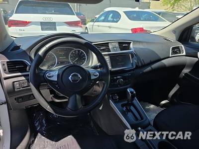 2019 Nissan Sentra SV - zdjęcie 10 z 24 - miniatura