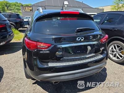 2014 INFINITI QX70 3.7 - zdjęcie 5 z 23 - miniatura