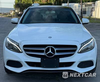 2015 Mercedes-Benz C 300 4MATIC Sedan - zdjęcie 9 z 17 - miniatura