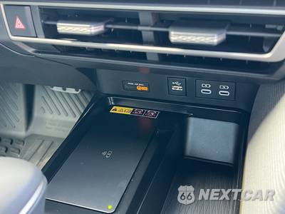 2026 Toyota Camry SE - zdjęcie 35 z 39 - miniatura