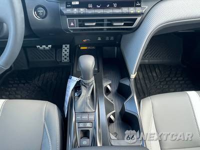 2026 Toyota Camry SE - zdjęcie 22 z 39 - miniatura