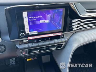 2026 Toyota Camry SE - zdjęcie 19 z 39 - miniatura