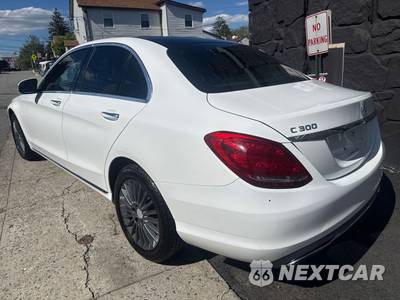 2015 Mercedes-Benz C 300 4MATIC Sedan w/Luxury Pkg - zdjęcie 6 z 13 - miniatura