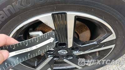 2025 Nissan Sentra SV - zdjęcie 2 z 5 - miniatura