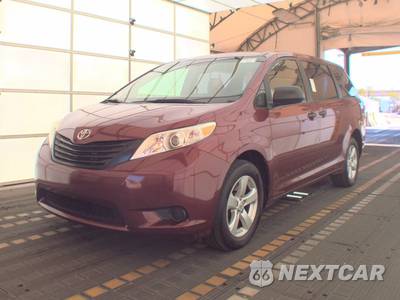 2017 Toyota Sienna L 7-Passenger 119.3" WB