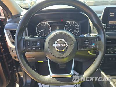 2024 Nissan Rogue SV - zdjęcie 10 z 25 - miniatura