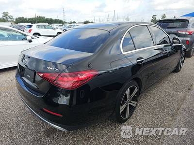 2023 Mercedes-Benz C 300 4MATIC Sedan - zdjęcie 4 z 18 - miniatura