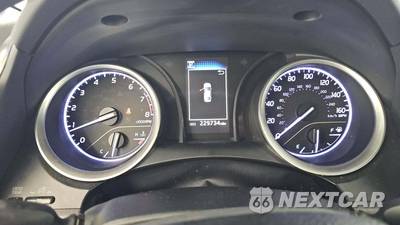 2022 Toyota Camry LE - zdjęcie 17 z 27 - miniatura