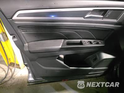 2020 Volkswagen Atlas Cross Sport V6 SEL - zdjęcie 9 z 22 - miniatura