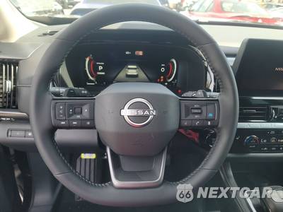 2026 Nissan Pathfinder SL - zdjęcie 16 z 24 - miniatura