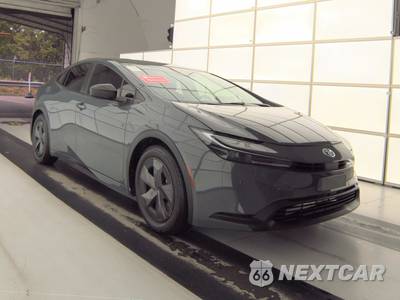 2024 Toyota Prius LE - zdjęcie 3 z 18 - miniatura