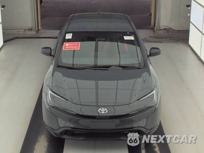 2024 Toyota Prius LE - zdjęcie 2 z 18 - miniatura