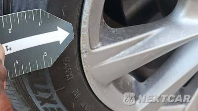2022 Toyota Camry LE - zdjęcie 22 z 31 - miniatura