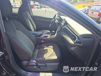 2022 Toyota Camry LE - zdjęcie 8 z 31 - miniatura