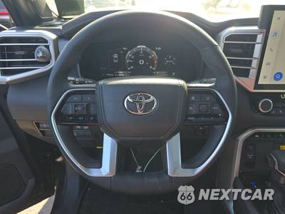 2023 Toyota Tundra Platinum Crew Cab Short Bed - zdjęcie 10 z 18 - miniatura