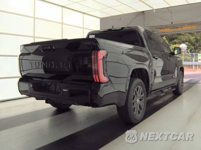 2023 Toyota Tundra Platinum Crew Cab Short Bed - zdjęcie 4 z 18 - miniatura