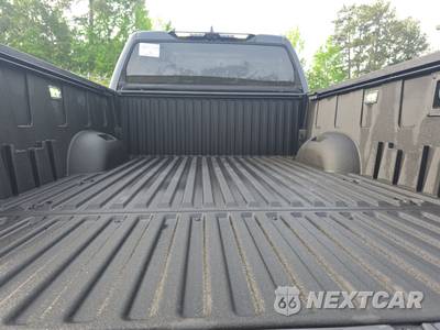 2023 Toyota Tundra Platinum Crew Cab Short Bed - zdjęcie 16 z 18 - miniatura