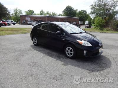 2015 Toyota Prius Two - zdjęcie 10 z 33 - miniatura