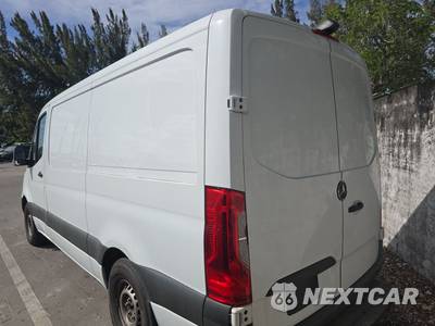 2019 Mercedes-Benz Sprinter 2500 Cargo Van Standard Roof 144.0" WB - zdjęcie 6 z 30 - miniatura