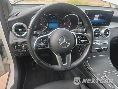 2022 Mercedes-Benz GLC 300 - zdjęcie 8 z 17 - miniatura