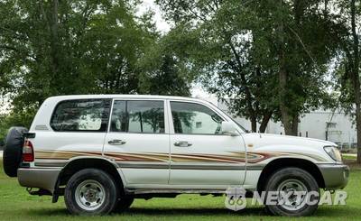 2000 Toyota Land Cruiser - zdjęcie 1 z 42 - miniatura