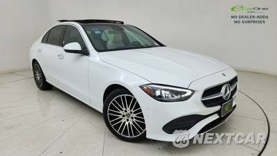 2024 Mercedes-Benz C 300 4MATIC - zdjęcie 1 z 50 - miniatura