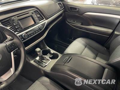 2015 Toyota Highlander LE Plus - zdjęcie 27 z 49 - miniatura