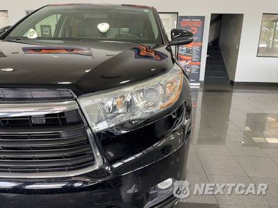 2015 Toyota Highlander LE Plus - zdjęcie 10 z 49 - miniatura