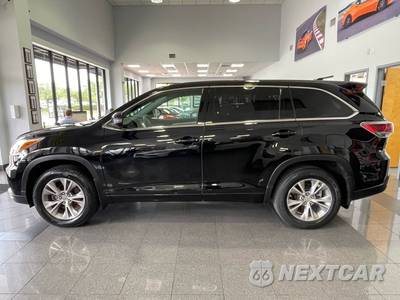 2015 Toyota Highlander LE Plus - zdjęcie 2 z 49 - miniatura