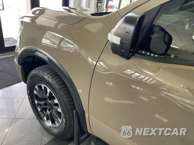 2023 Nissan TITAN PRO-4X Crew Cab Short Bed - zdjęcie 12 z 54 - miniatura
