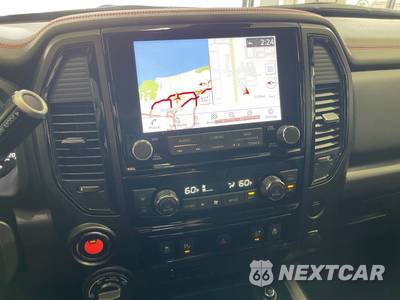 2023 Nissan TITAN PRO-4X Crew Cab Short Bed - zdjęcie 49 z 54 - miniatura